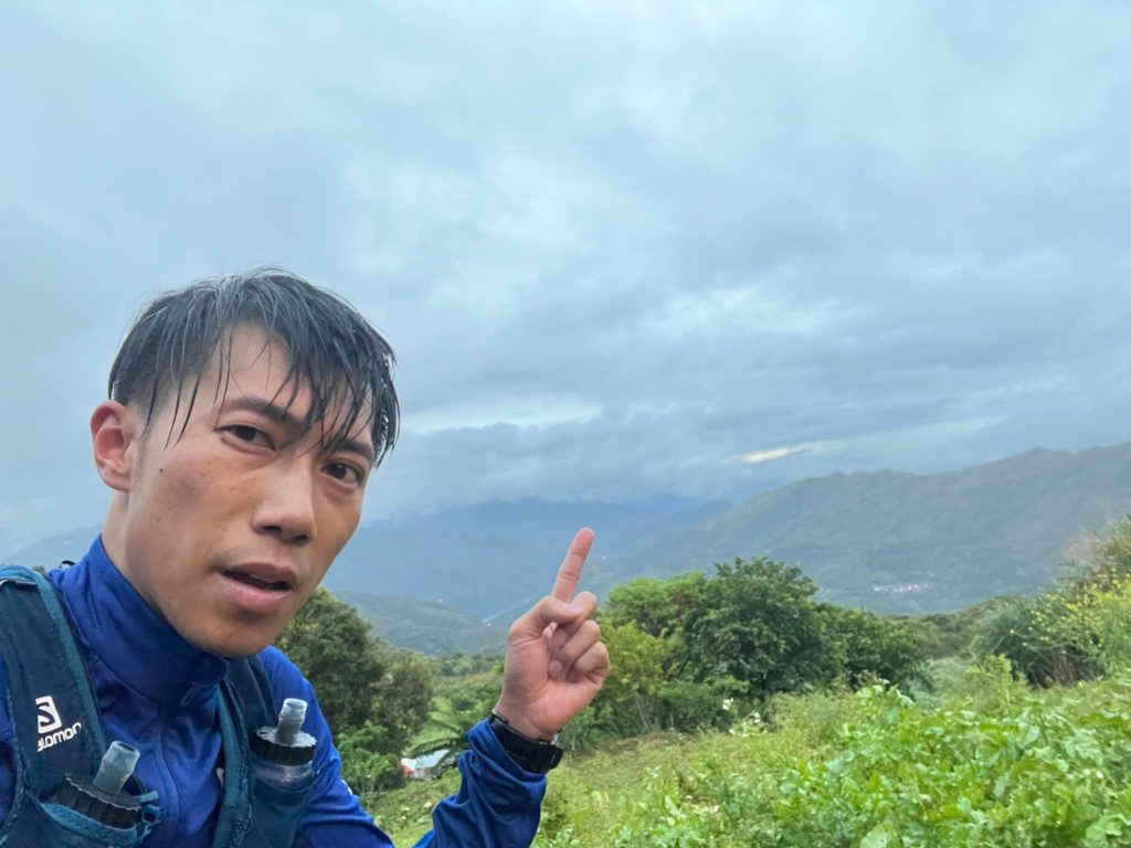 陳彥博時常凌晨就開始在台灣的山區做越野訓練。（陳彥博Tommy Chen提供）