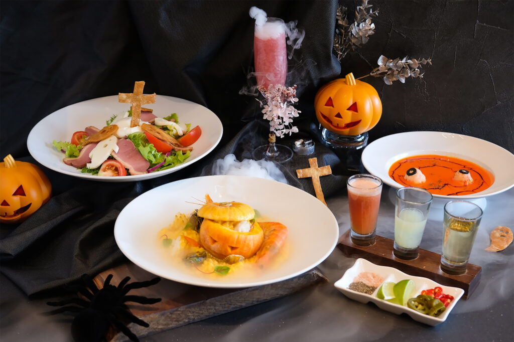 The Lounge大廳酒吧推出的Halloween套餐。（六福旅遊集團提供）