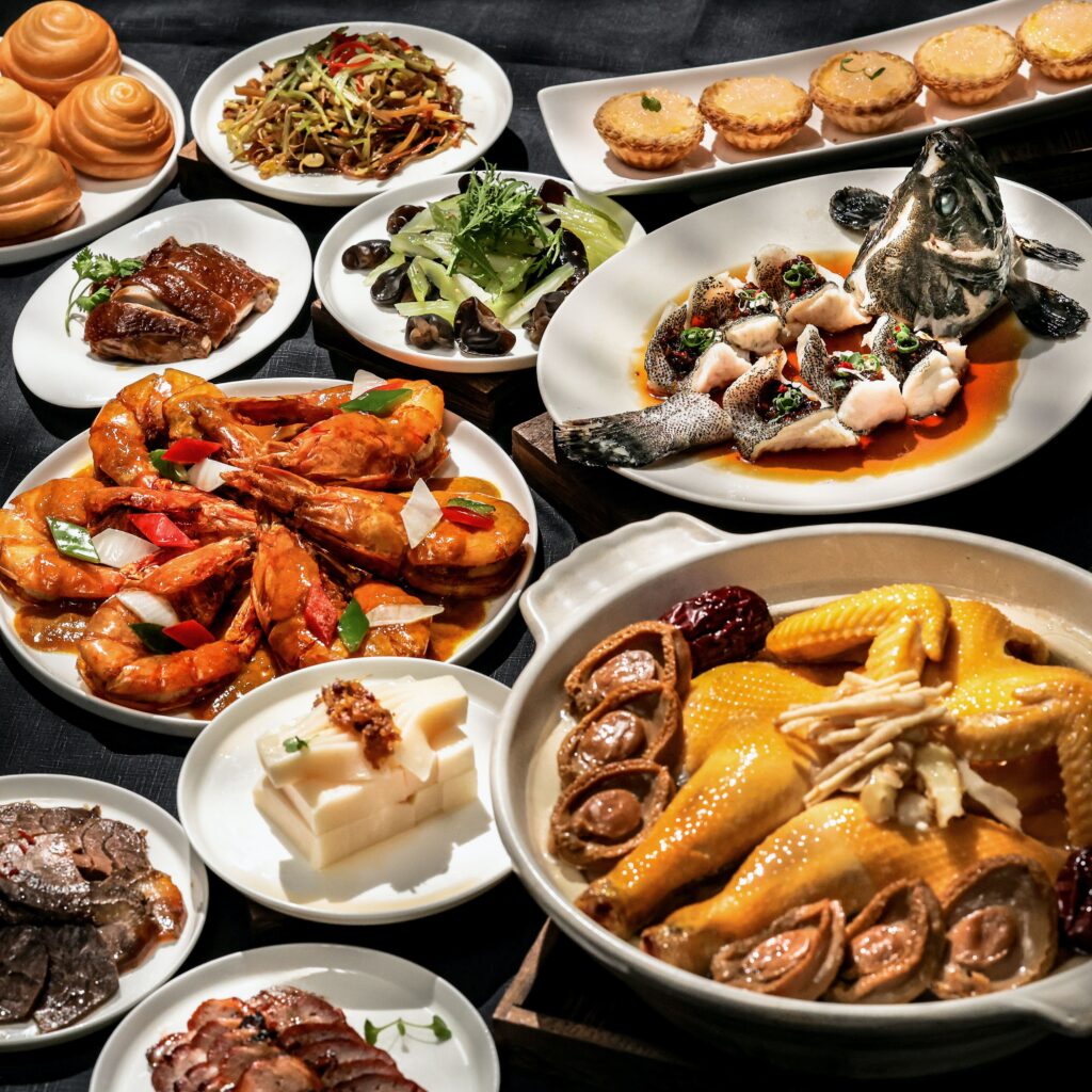 「晶華軒米其林家宴」是由港籍廚藝總監鄔海明打造的外帶饗宴。（台北晶華酒店提供）